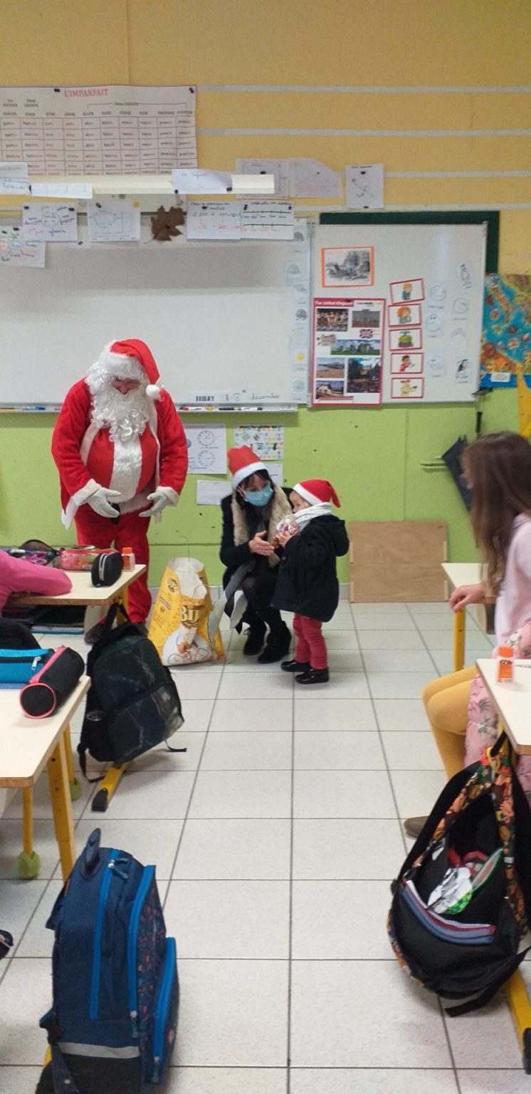 Dans La Hotte Du Père Noel Acces Gs
